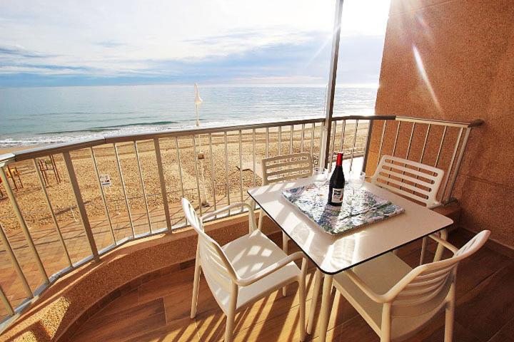 Apartamento Europa Primera Linea De Playa Guardamar Apartment Guardamar del Segura Bagian luar foto
