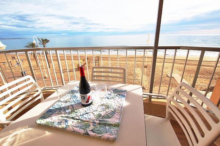 Apartamento Europa Primera Linea De Playa Guardamar Apartment Guardamar del Segura Bagian luar foto